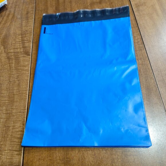 Blue Polymailers 25 ct. 10x13 - Picture 2 of 6